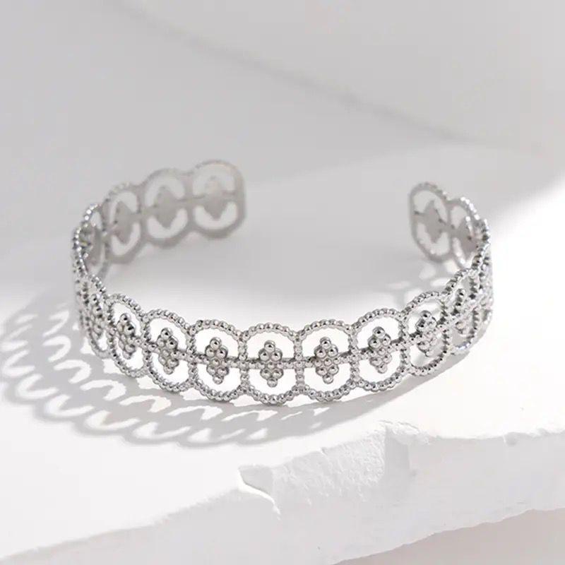 Delicate vintage lace bracelet