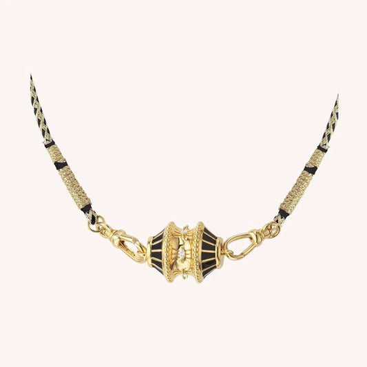 Twirl Necklace