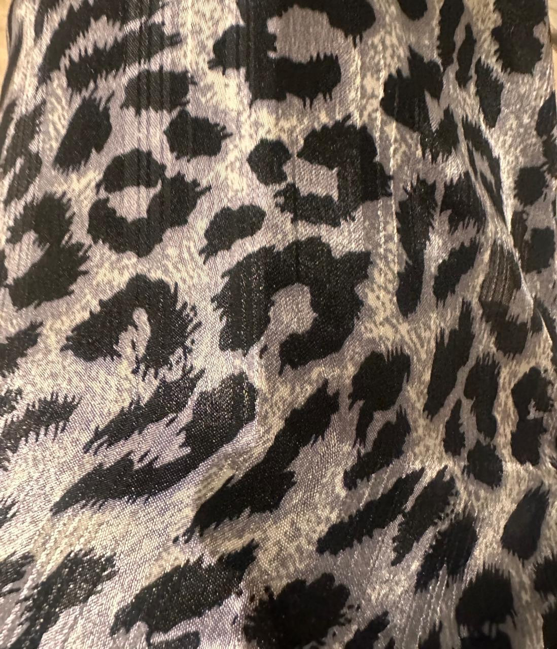 Silver black Leopard