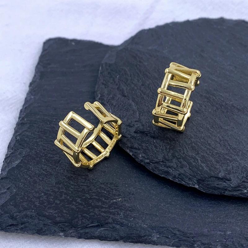 Irregular Bar Golden Ring