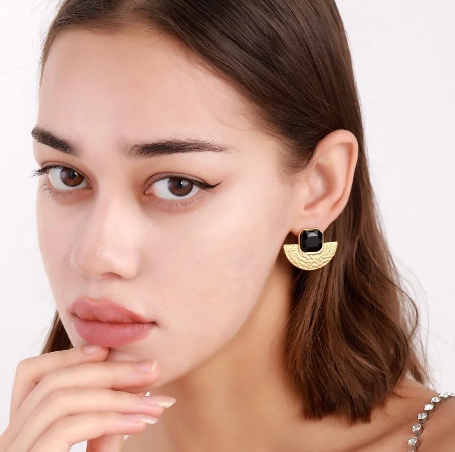 Vintage Fan Geometric Earrings