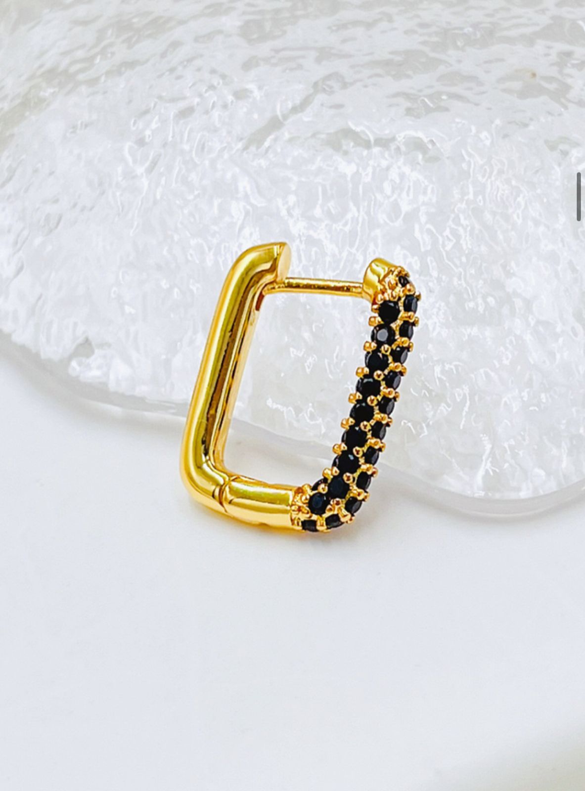 Joyful Mini U In Stunning Zircon