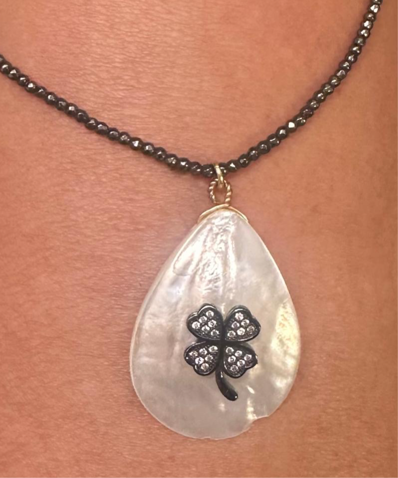Clover Drop