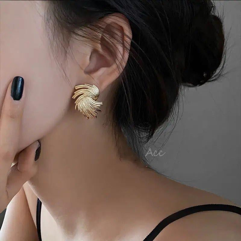 Blast Earrings