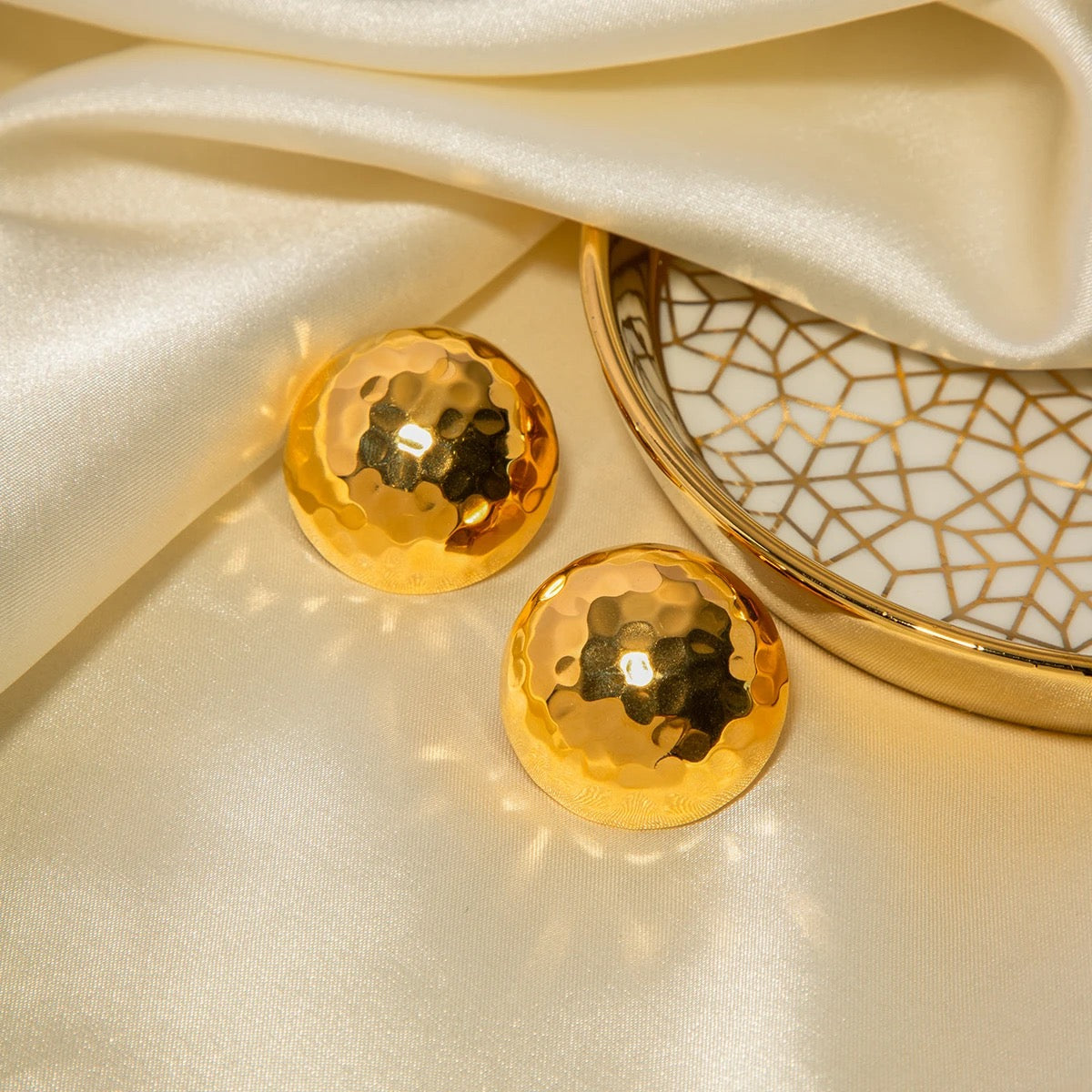 Groove Ellipsoid Gold Plated Earrings