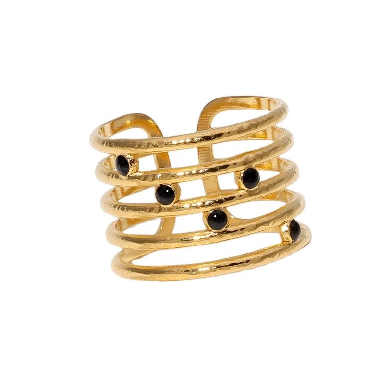 Black Dots Ring
