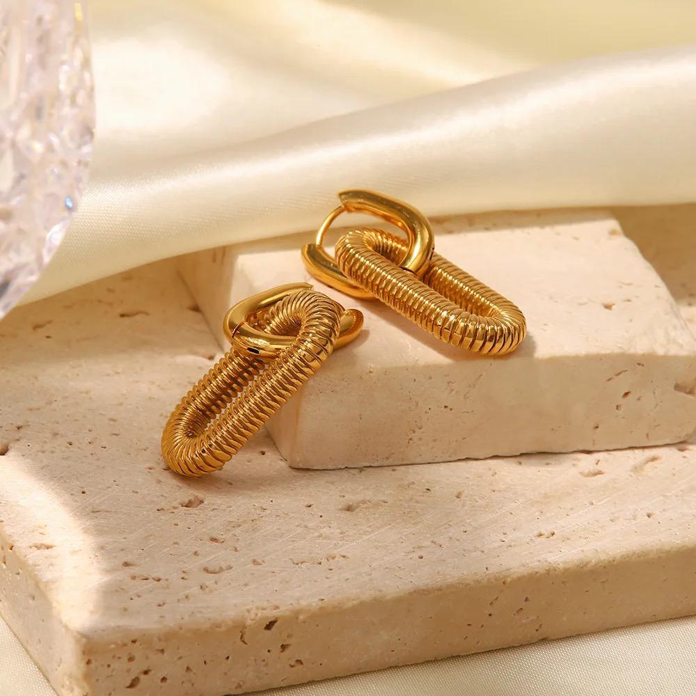 Chain Pendant Earrings