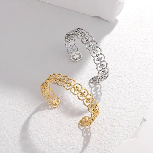 Delicate vintage lace bracelet