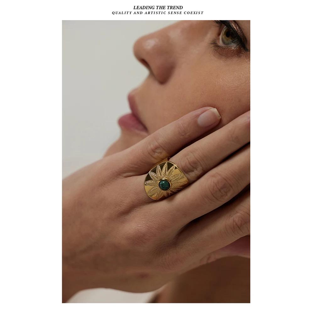 Vintage African stone Ring