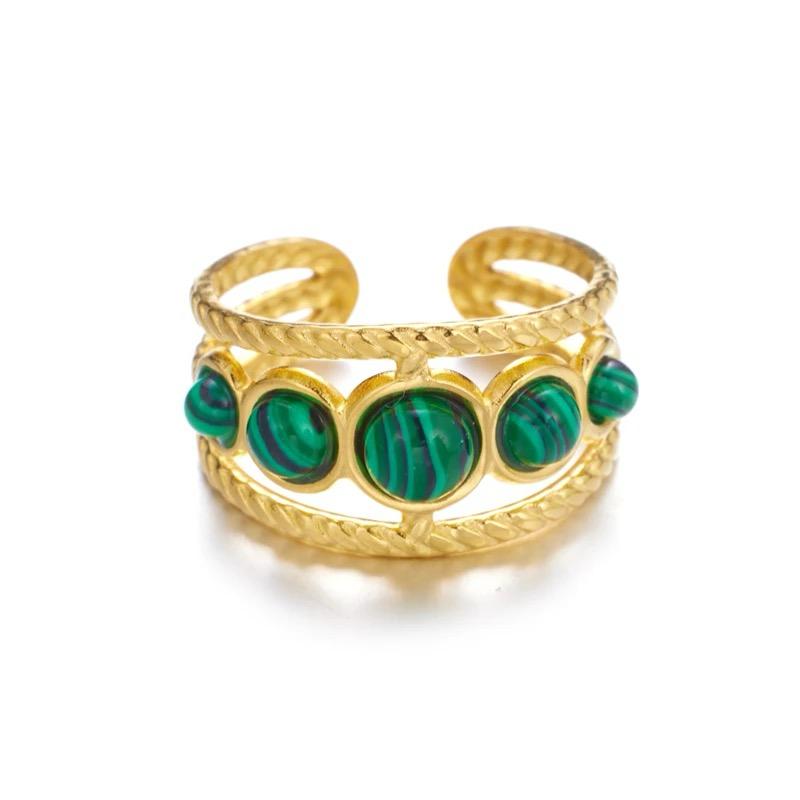 Retro gold green natural stone ring